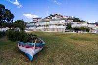 Agi Residencial Almadraba - B&B Roses