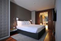 Family Suite (2 Adults + 2 Children)