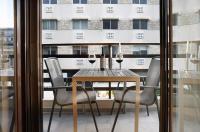 Armi Luxury Apartment in the Heart of the City - Chambres d'hôtes La Canée