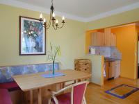 Studio mit Balkon