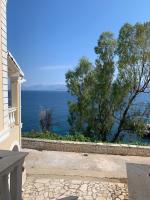 Kassiopi Bay - Chambres d'hôtes Kassiopi