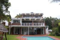 Ballito Clarke Bay Beach House - family holiday letting - B&B Ballito