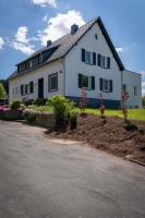Altes Forsthaus - Ferienwohnung im Obergeschoss - Chambres d’hôtes Ormont