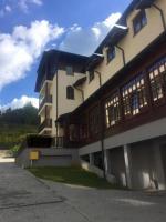 Gold Apartments Your Holiday Home RODZINNY 3 - B&B