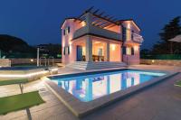 Villa Nikolas-Pool, Whirlpool, Sea view, close to the beach - B&B Fasana