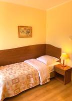 Zweibettzimmer mit Terrasse