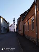 Vár5 Apartman - Bed and Breakfast
