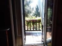 Doppelzimmer mit Balkon und Gemeinschaftsbad