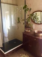 Chambre Double avec Salle de Bains Commune