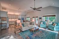 Quiet Fishermans House with Hot Tub and Tropical Bar! - Chambres d’hôtes Dauphin Island