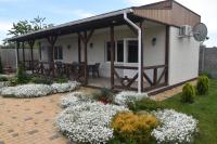 Три кошки - B&B Chornomorsk