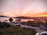 ILIAKTI RELAXING SEASIDE - B&B Salamina