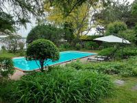 Gîte le 308 Chambre bord de l'eau oka - B&B Oka