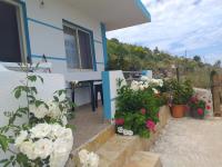 Grand Seaview Apartments - Bed and Breakfast