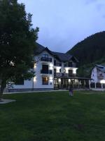 Pensiunea Edelweiss - B&B