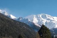 Appartement spacieux proche des télécabines et du centre ville avec jardin privé - Chambres d'hôtes Saint-Gervais-les-Bains