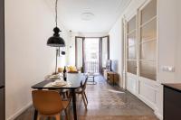 AB Centric Universitat - B&B Barcelona