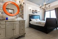 Kamer met Queensize Bed en Balkon