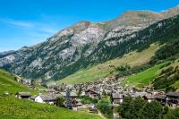 Double Room with Shared Bathroom 11