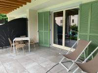 Appartamento con Vista Piscina 