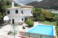 Casa Rural Olivillas Garden-Sierra Nevada - Bed and Breakfast