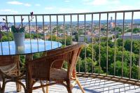 SUITE-XXI City View Hotelturm Augsburg - B&B Augsburgo