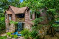 The Woods Cabins - B&B Eureka Springs