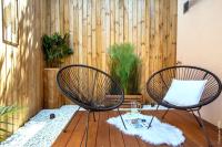 Life&Travel - Studio Cosy - Parking - Terrasse - Bed and Breakfast