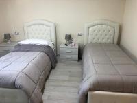 Chambre Lits Jumeaux avec Salle de Bains Privative