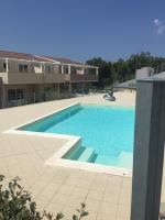 Carrabean sea in the North of Sardegna, with swimming pool - Chambres d'hôtes Viddalba