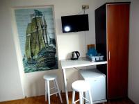 Zweibettzimmer mit Bad