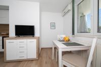 Studio Apartment with Sea View