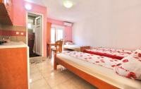 Estudio con terraza
