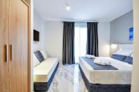 Triple Room with Mountain View