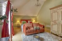 Queen Room with Balcony