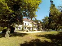 Chateau des Ayes - Chambres & suites - B&B