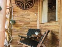 Roots Tree House - B&B Uluwatu