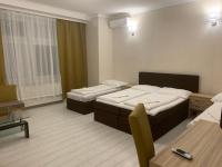 Camera Familiare con Bagno Privato