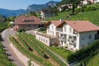 B&B Tramin an der Weinstrasse - Grabmayrhof - Bed and Breakfast Tramin an der Weinstrasse