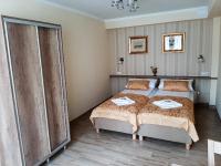 Camera Doppia con Letti Singoli con Bagno