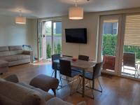 Palanga new apartment, separate entrance, close to the sea, prie jūros, atskiras įėjimas, parkavimas - B&B Palanga