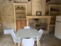 B&B Fontvieille - Gite de la Tour des Abbés - Bed and Breakfast Fontvieille