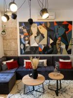 Apartamento de 1 dormitorio con bañera de hidromasaje