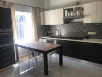 Appartamento con Balcone