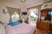 Studio Apartment with Sea View