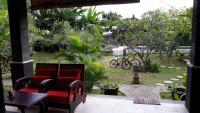 Deluxe Bungalow mit Gartenblick