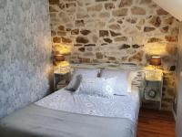 Family Room with Garden View