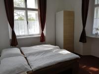 Vierpersoonskamer met Gedeelde Badkamer