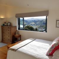 B&B Akaroa - The Rectangle Apartment, Akaroa - Bed and Breakfast Akaroa