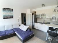 Theos atelier SELF CHECK IN APARTMENT w Free Private Parking - Chambres d’hôtes Zagreb